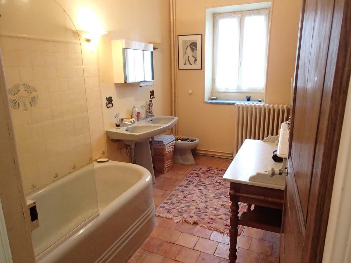 France Petit Chateau Loué Екстериор снимка