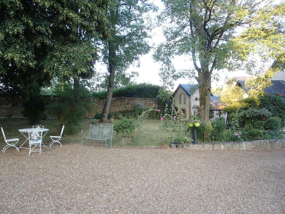 France Petit Chateau Loué Екстериор снимка